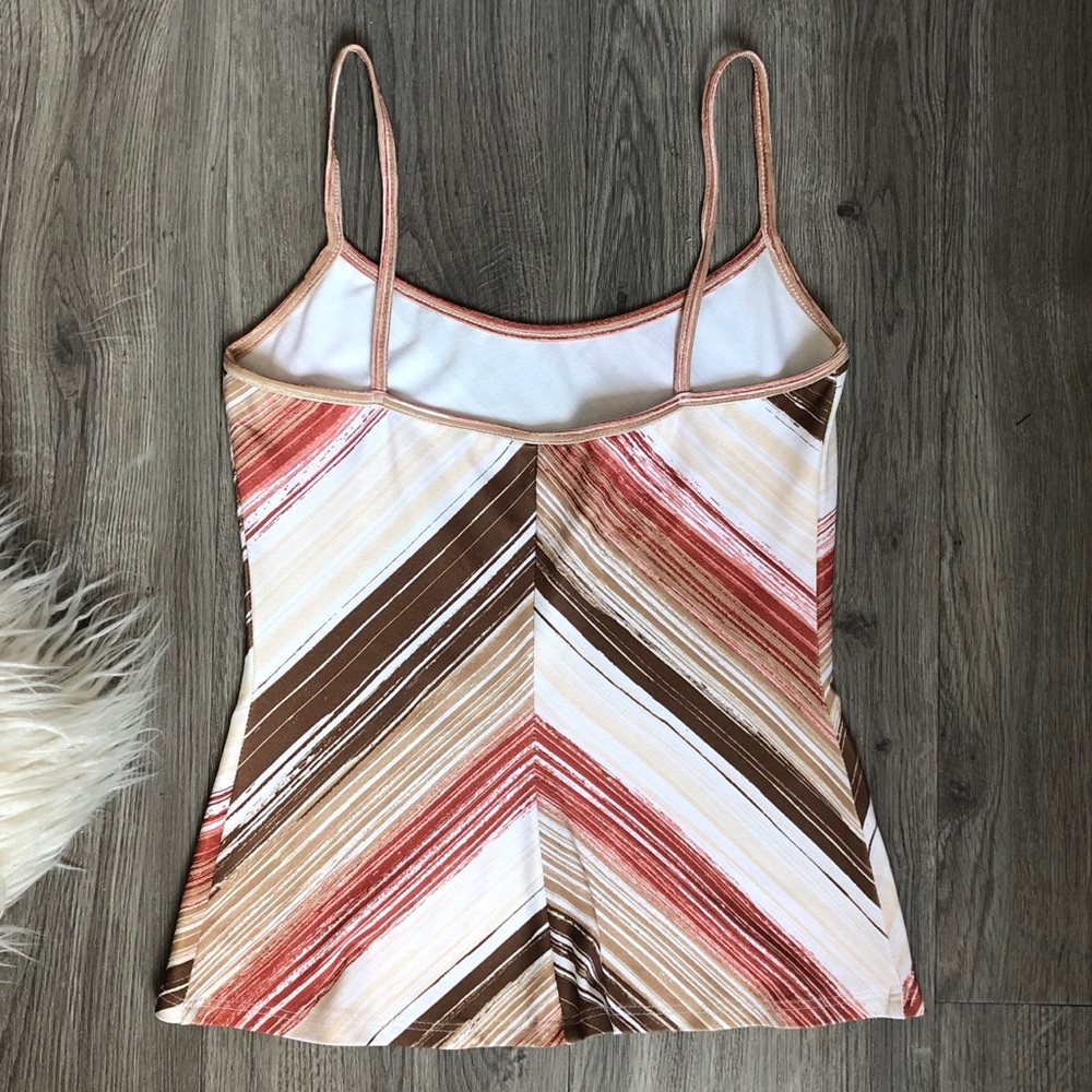 VIA MODA Basic Tank - Picture 4 of 4